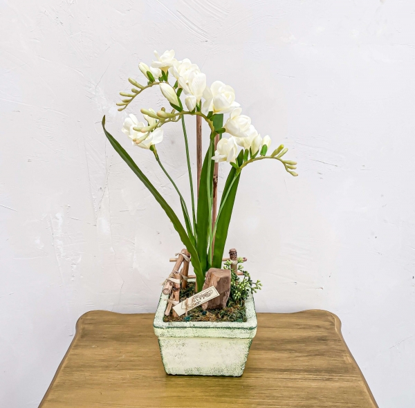 Artificial Flowers: White Orchids