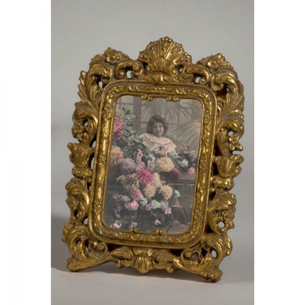Gold Gilt Leaf Portrait Photo Frame