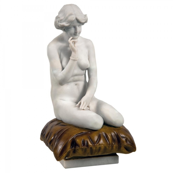 Salome on Cushion 13 inch
