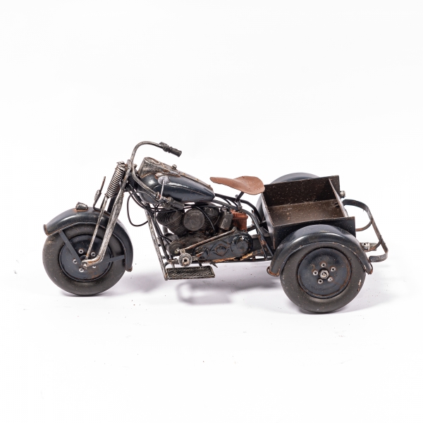 Vintage 3 wheel motorbike
