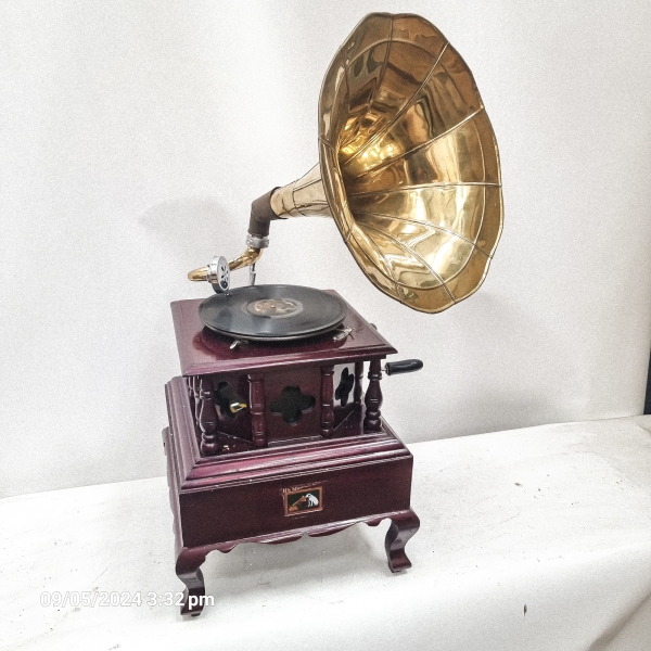 Gramophone Wooden Brass Large
