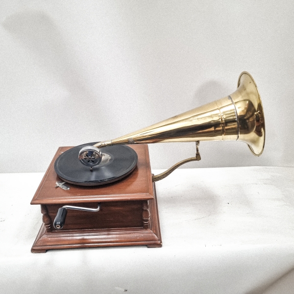 Gramophone Wooden Brass Small