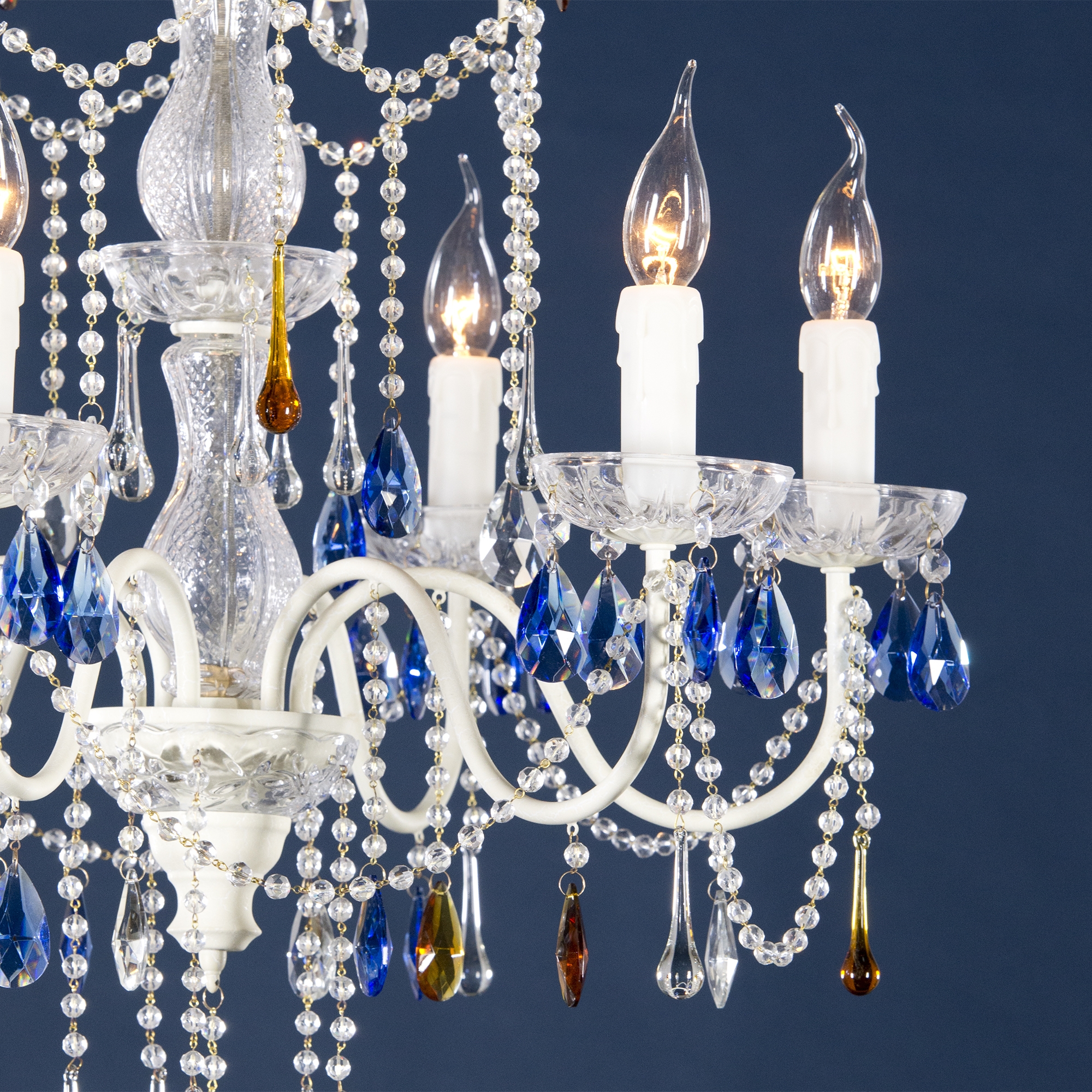 Vintage 6 Light Chandelier - Antique Cream and Clear