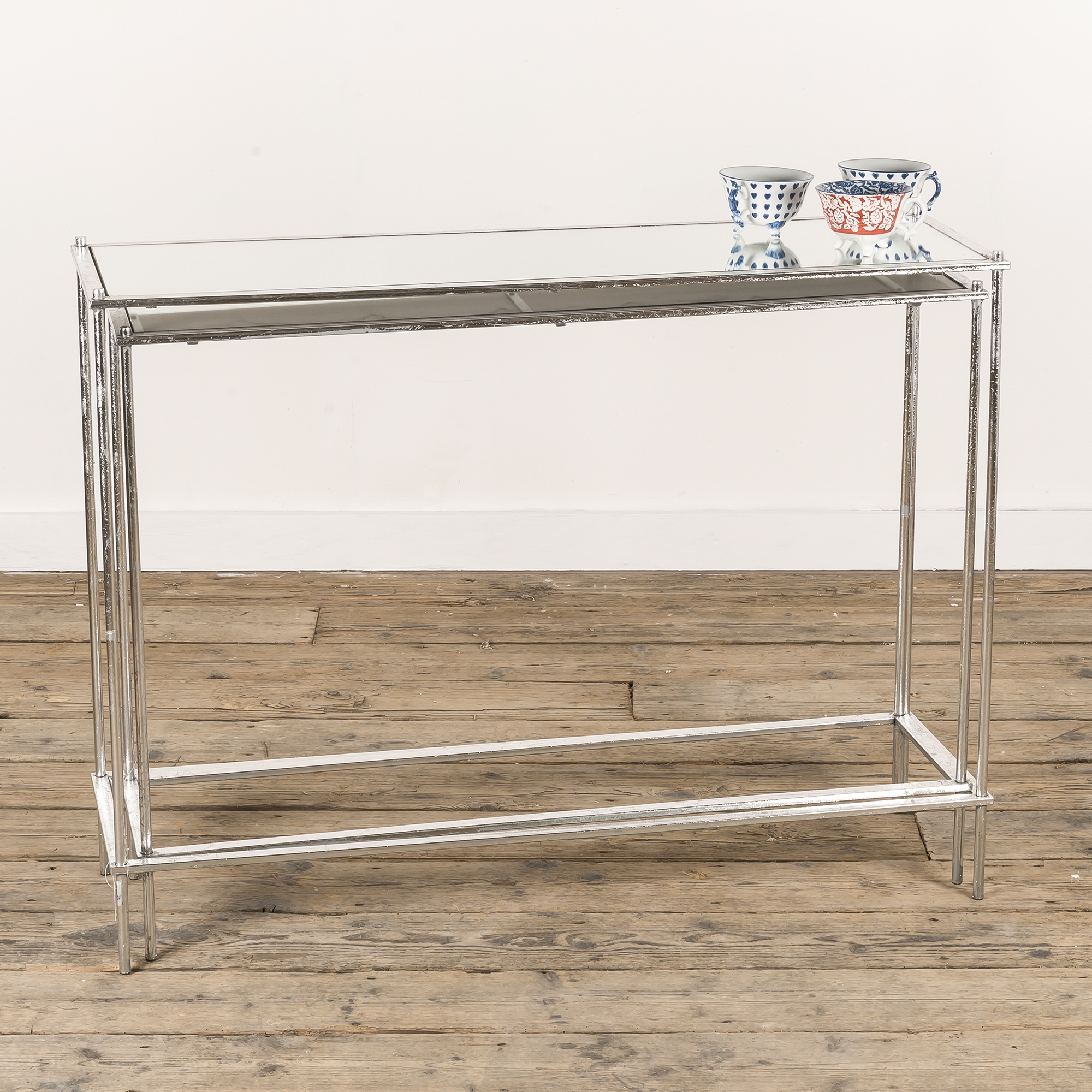 Gin Shu Metal Large Side Table - Silver Gilt Leaf