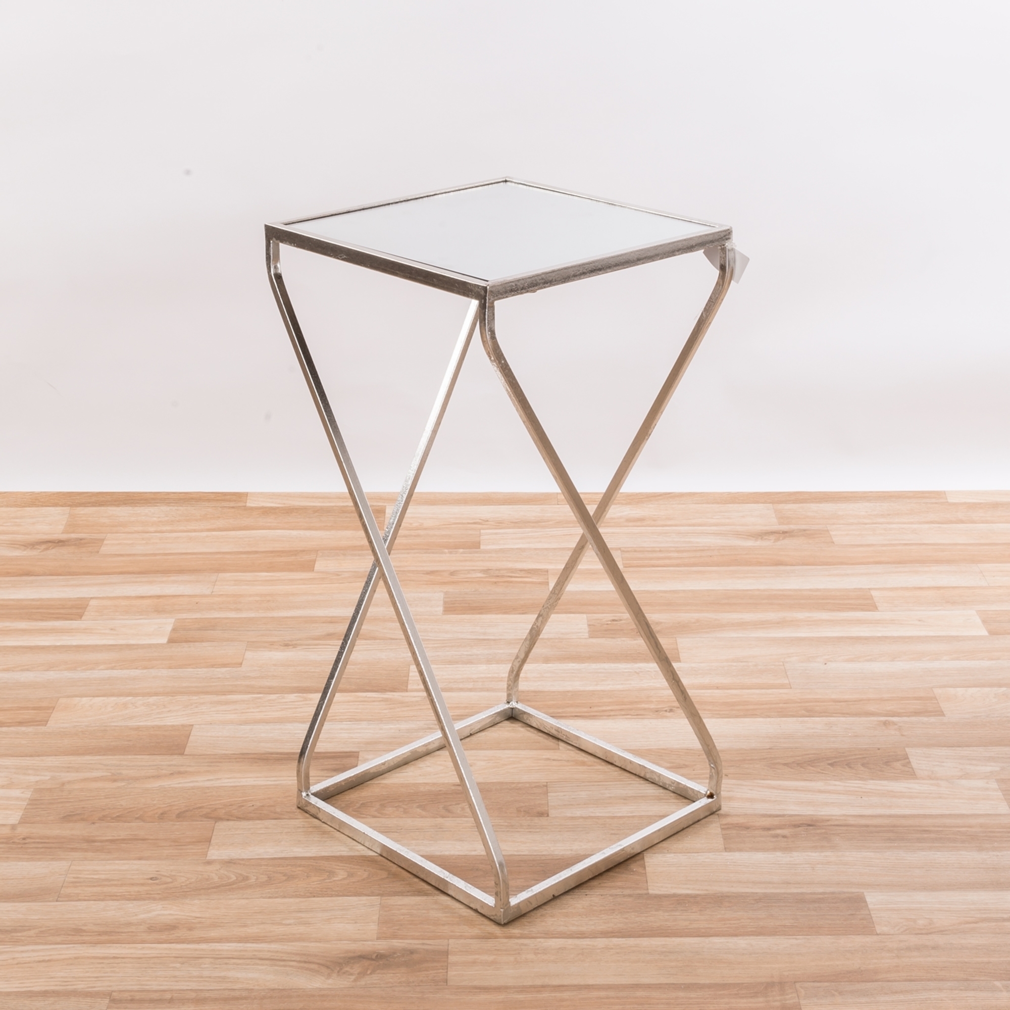 Gin Shu Metal Side Table - Silver Gilt Leaf