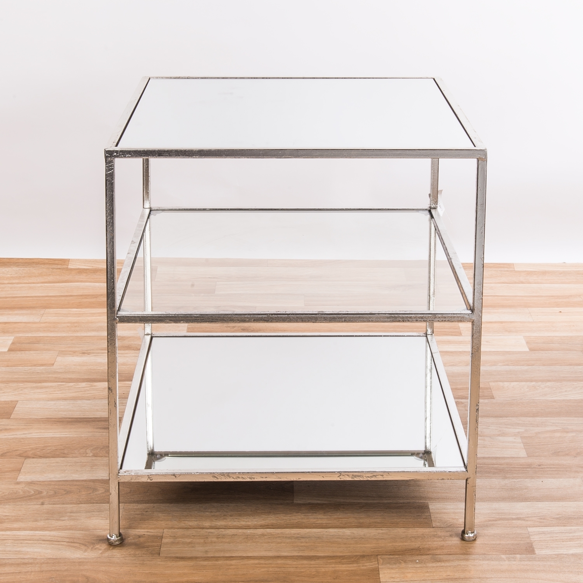 Gin Shu Metal Side Table - Silver Gilt Leaf