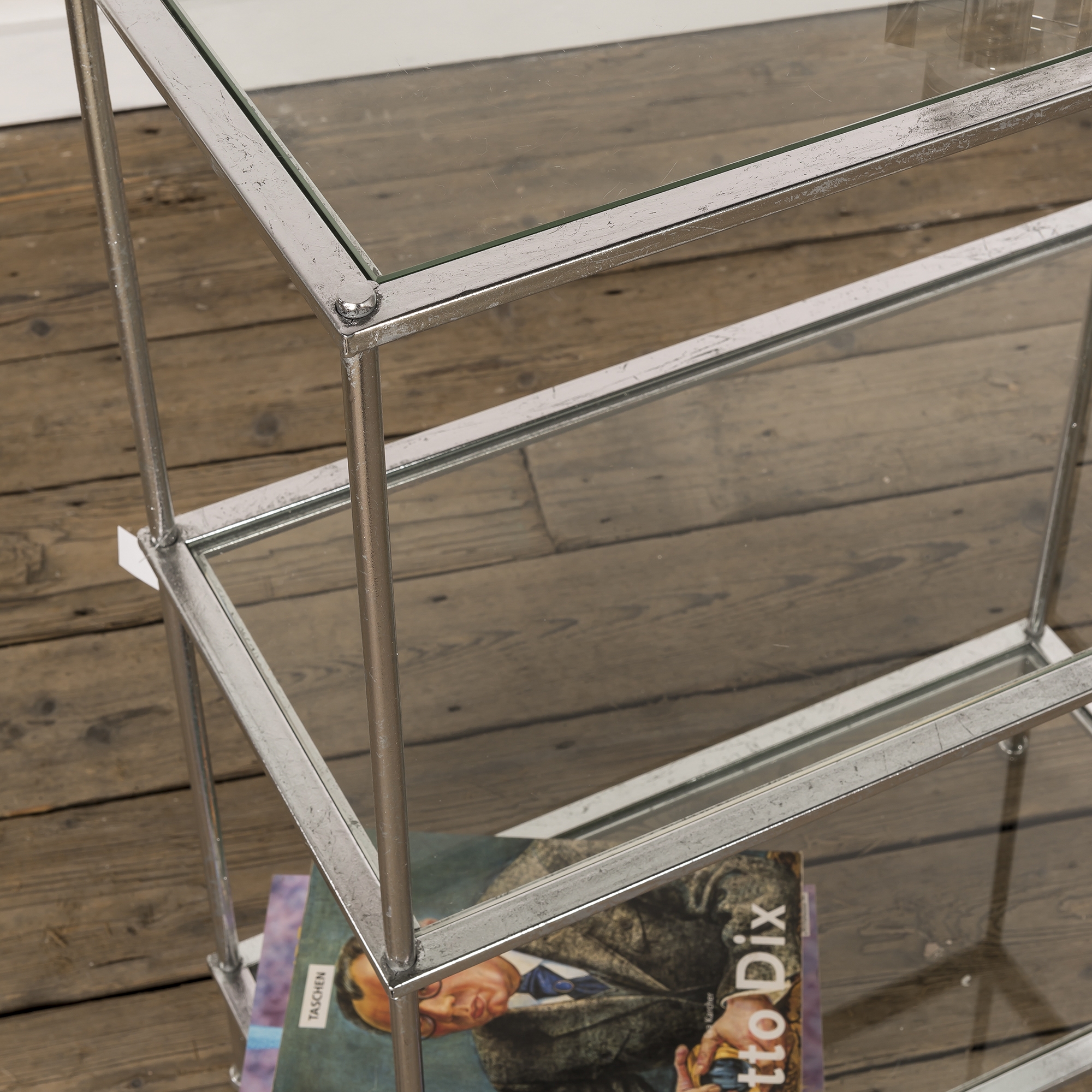 Gin Shu Metal Shelf - Silver Gilt Leaf