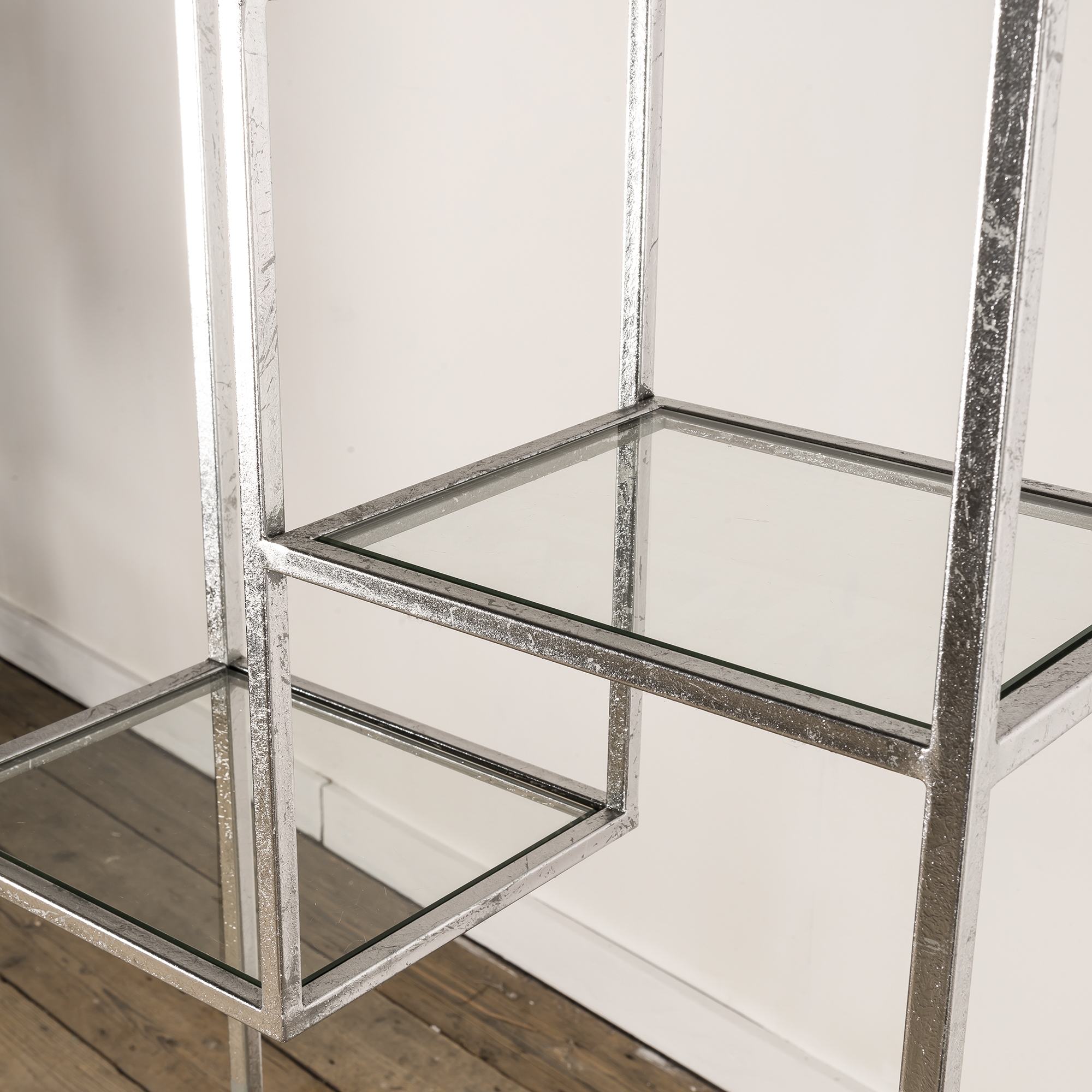 Gin Shu Metal Shelf - Silver Gilt Leaf