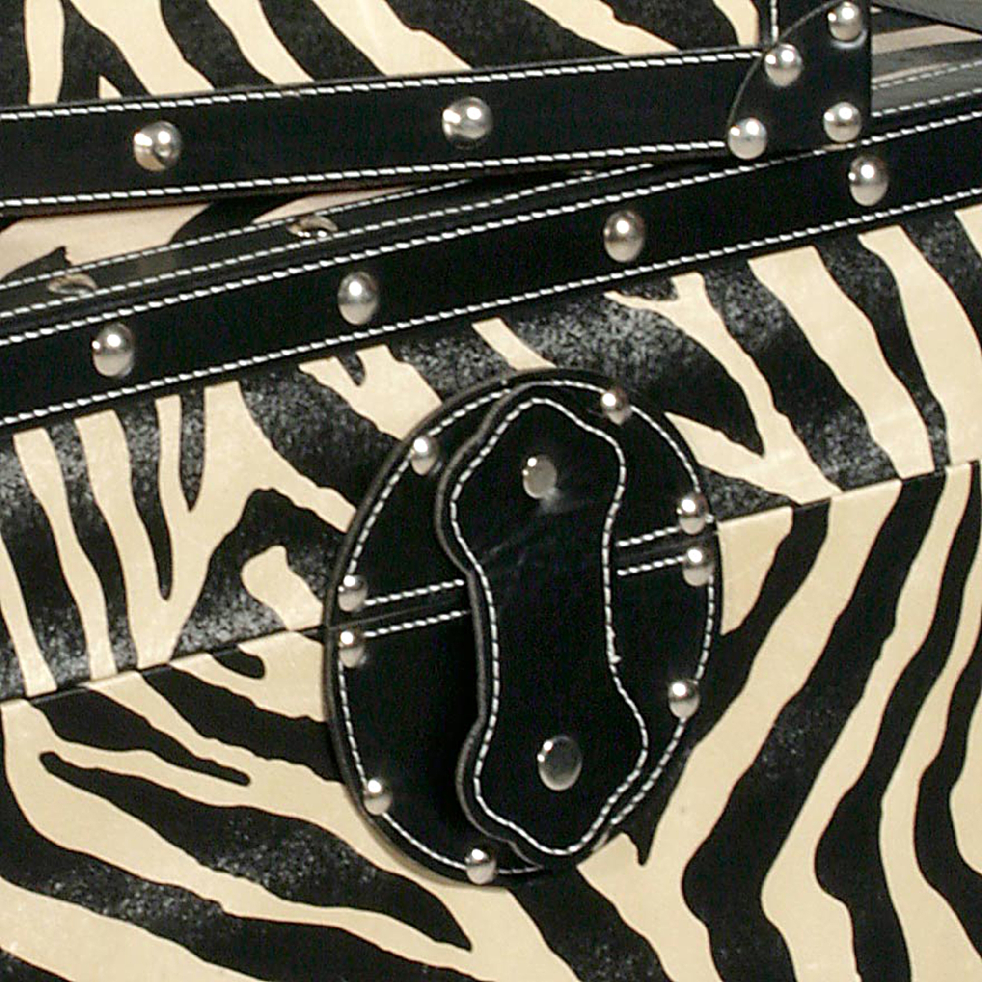 Grand Safari Zebra Trunk Set - Black and Cream 
