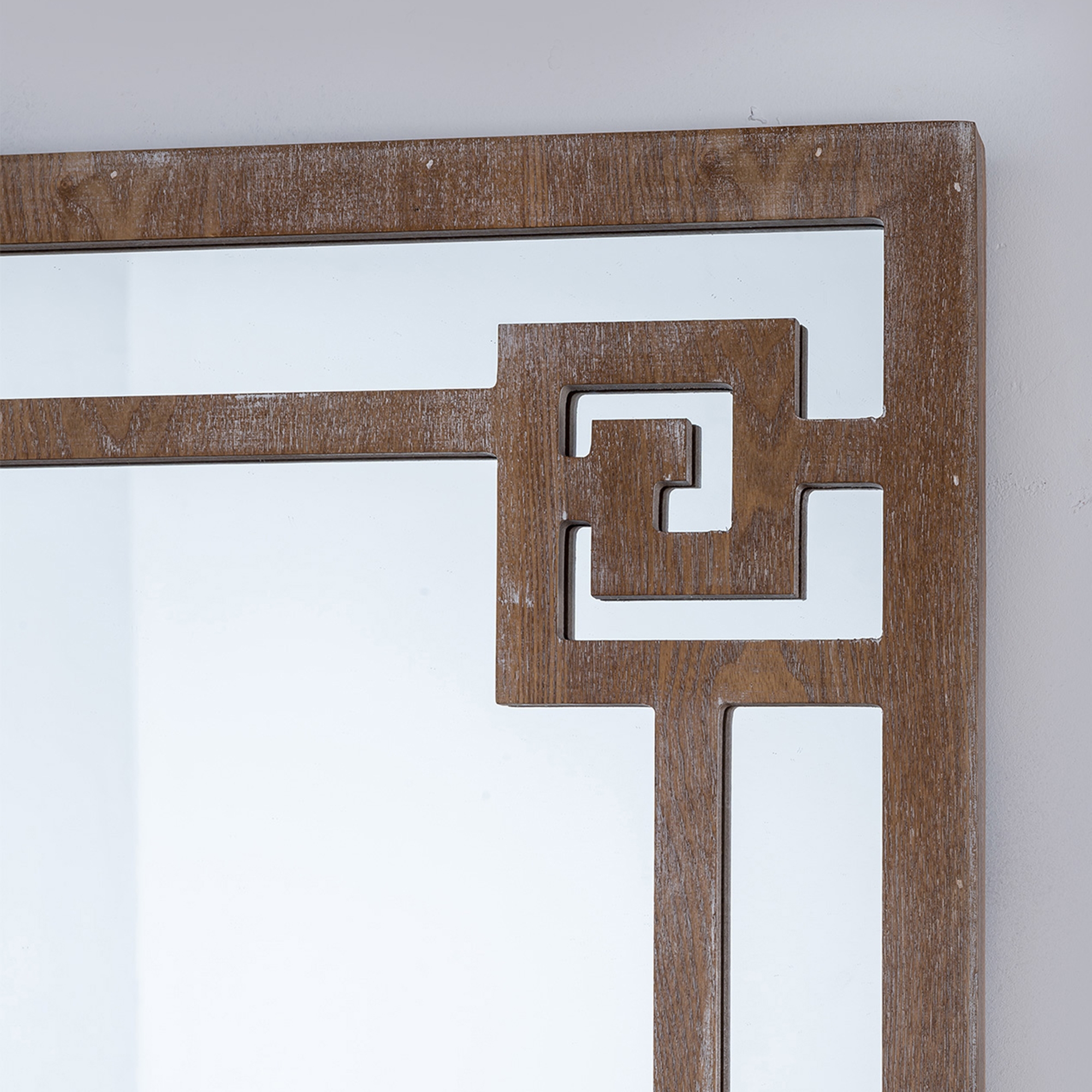 Labyrinth Mirror