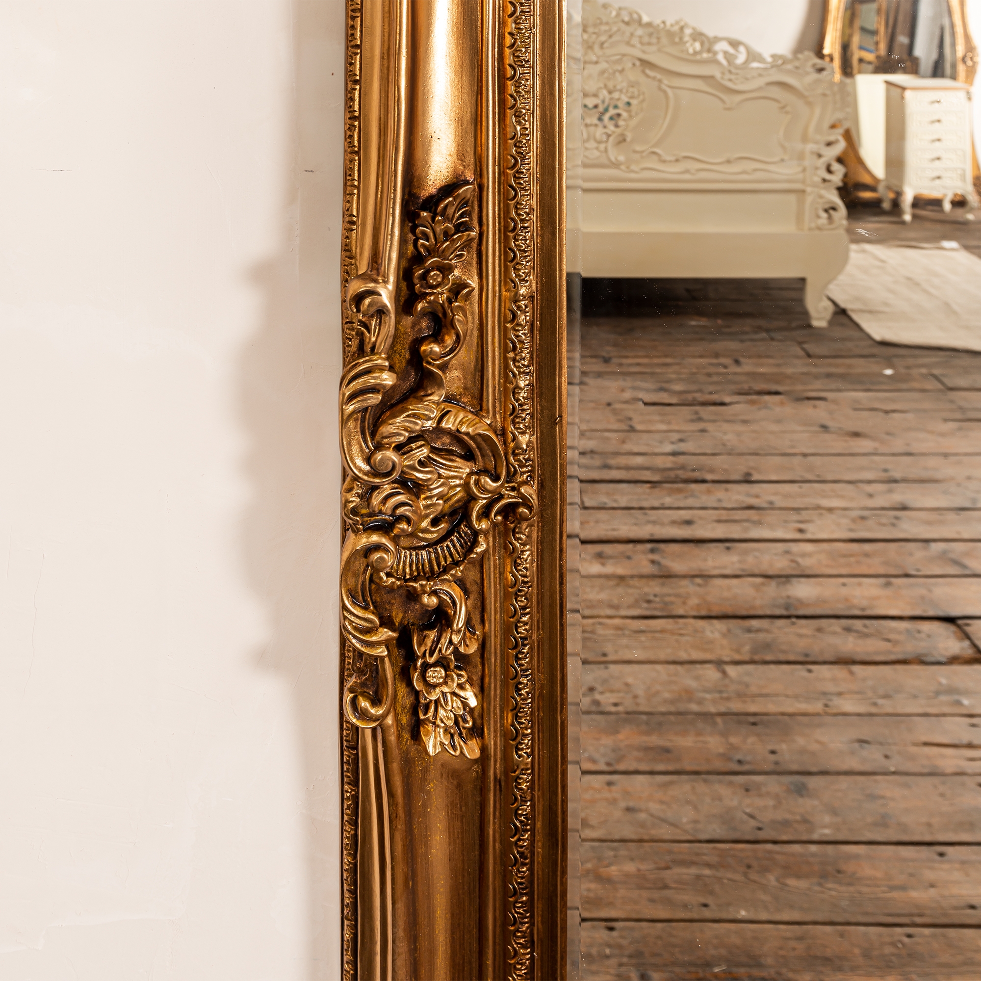 Leonardo Antique Style Gold Large Floor Standing Decorative Wall Mirror