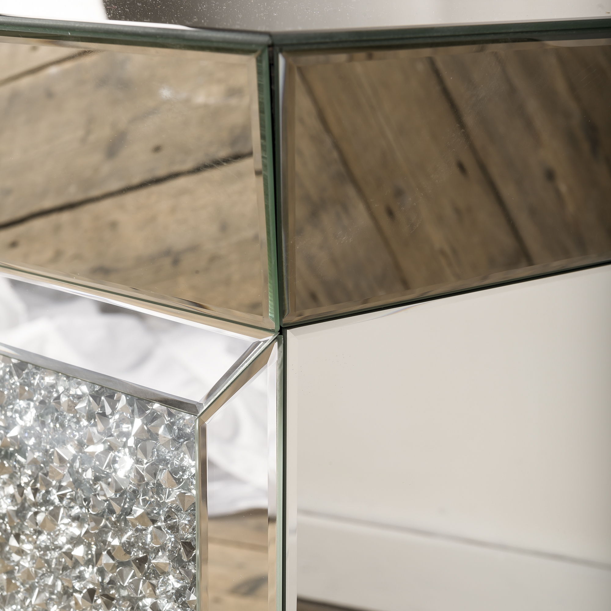 Crushed Diamond Mirrored Occasional Plinth