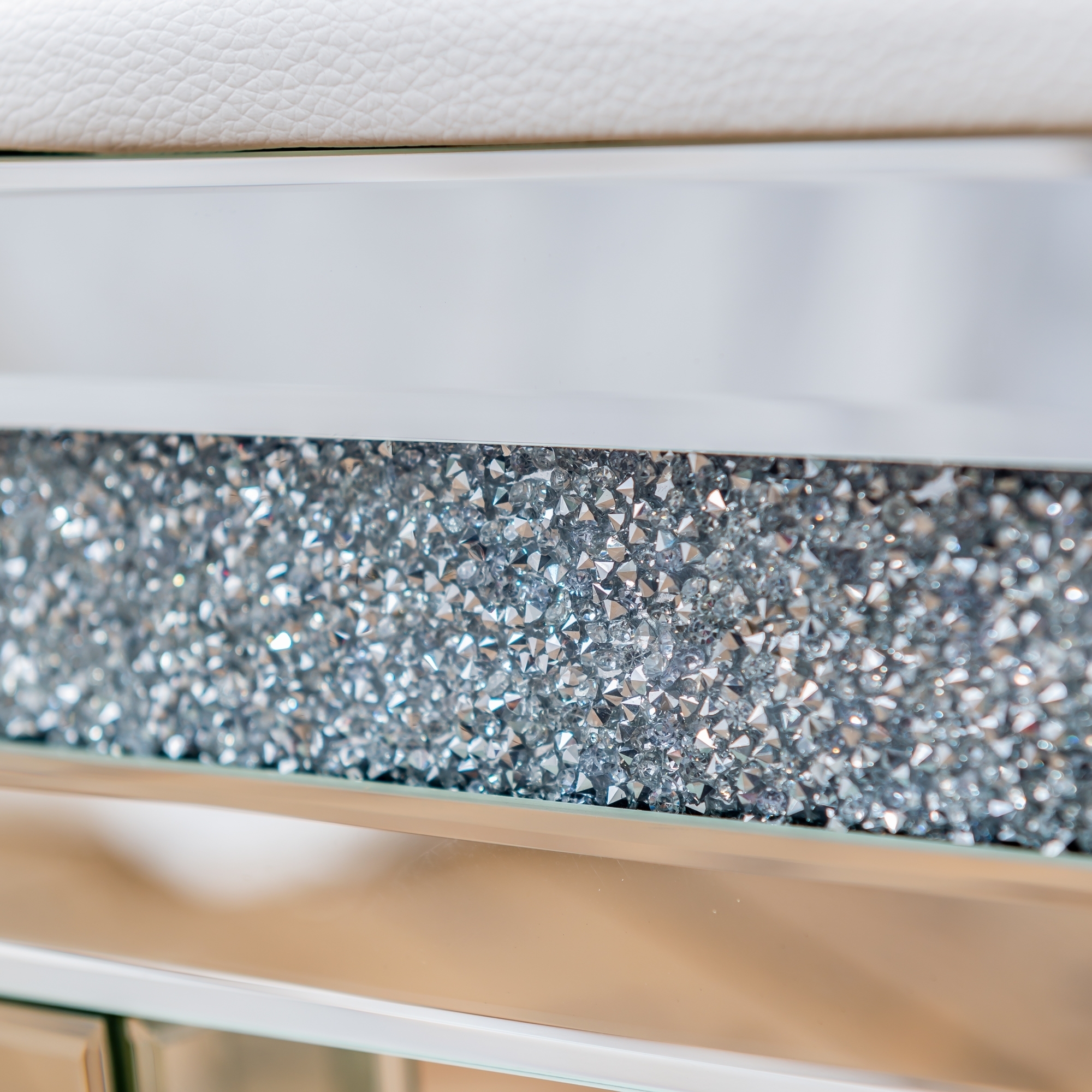 Crushed Diamond Mirrored Stool