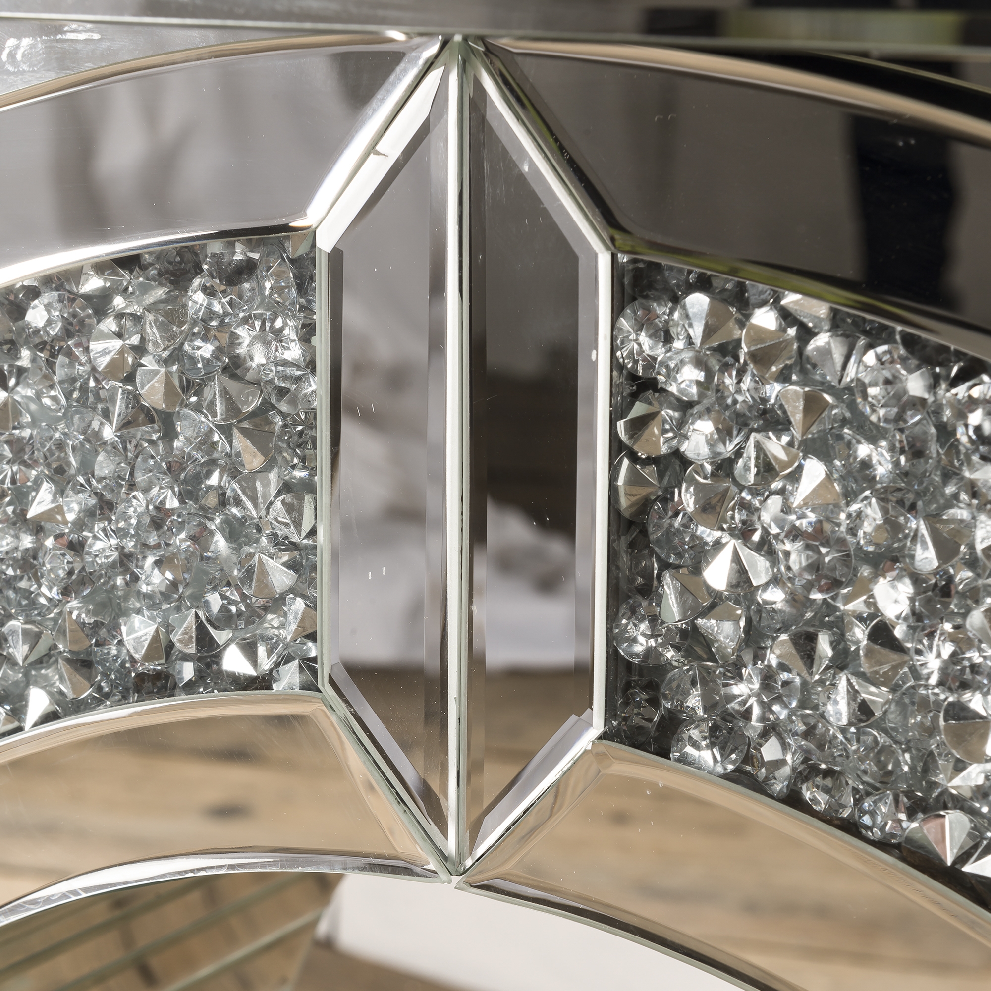 Crushed Diamond Mirrored Console Table