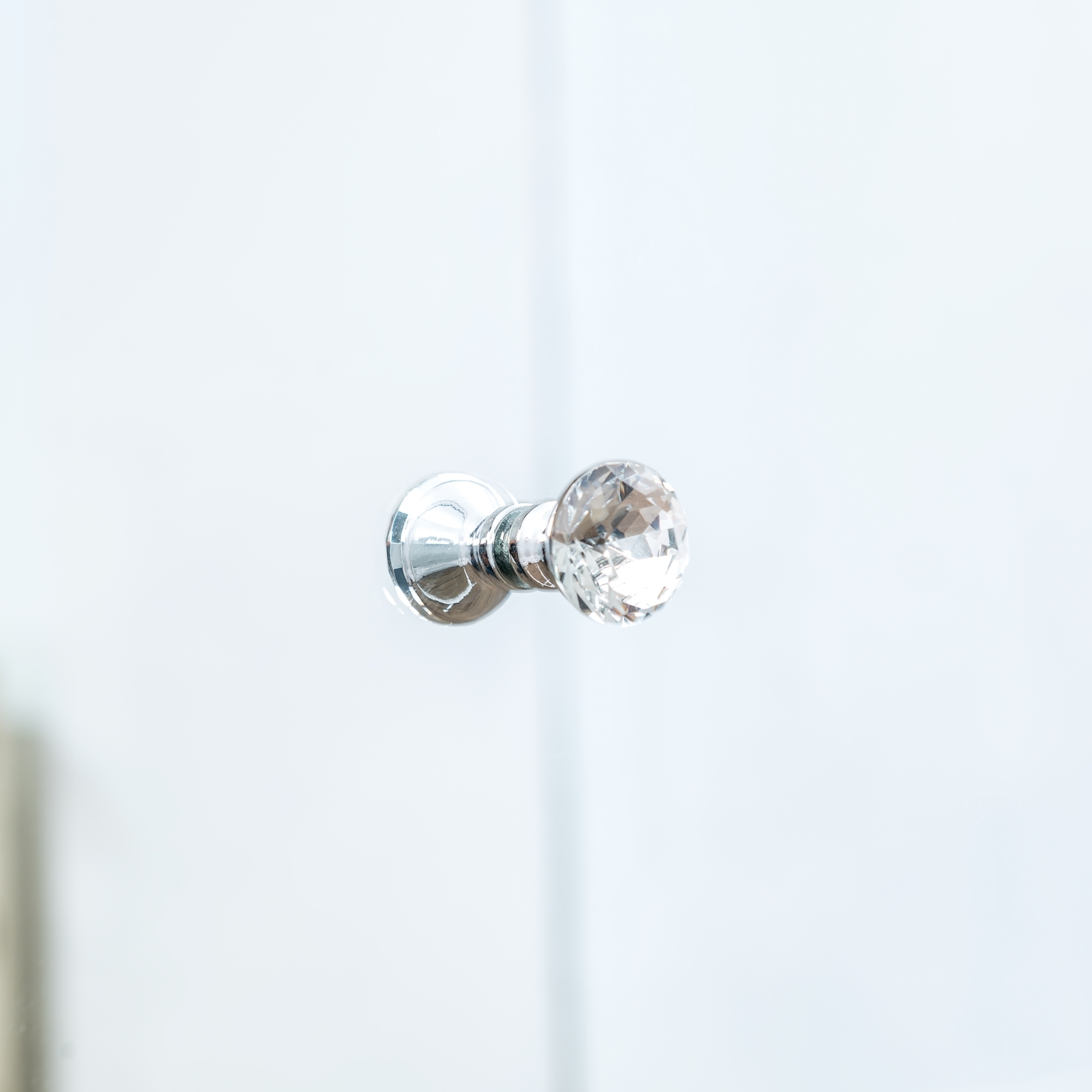Argenti Mirrored Chest of Drawers - Silver Leaf