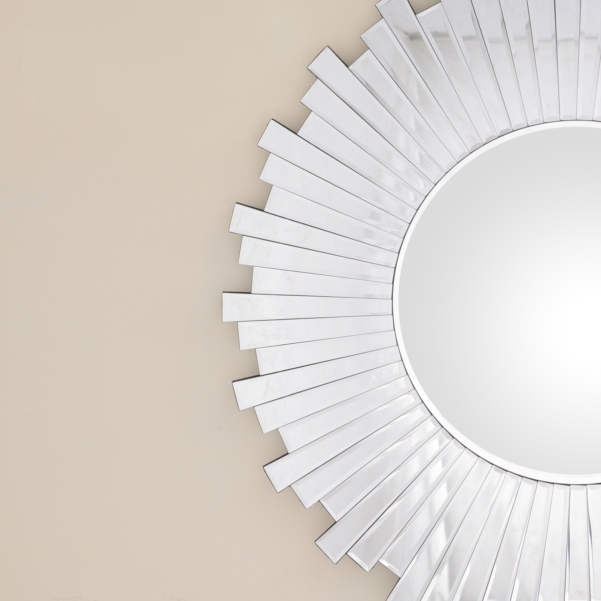Venetian Round Mirror with Irregular Round Mirror Frame