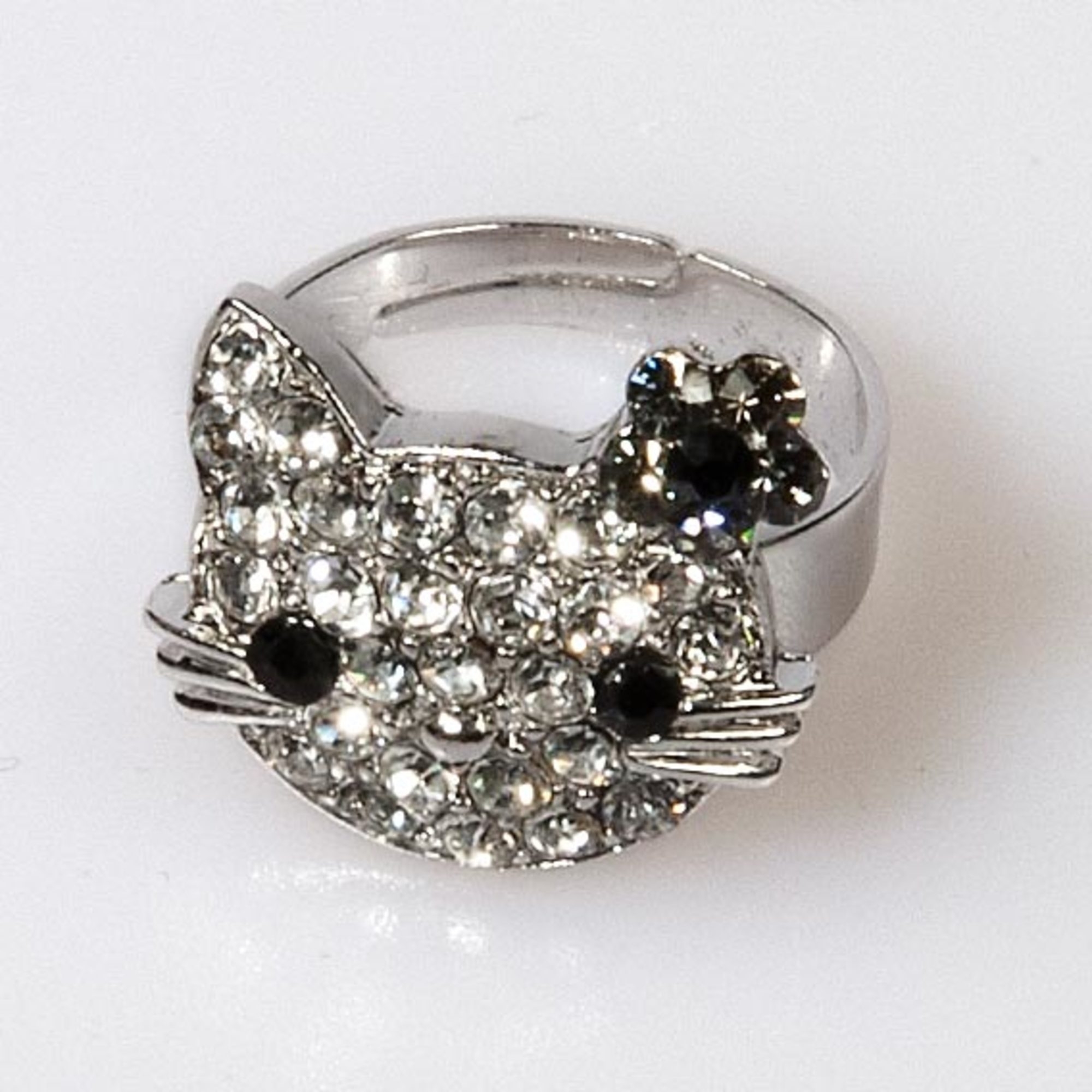 Kitty Flower Ring - Black Diamond